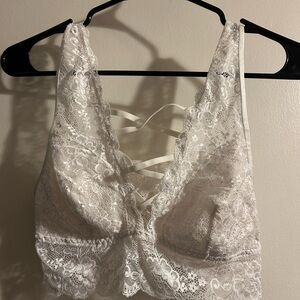 Candie's Elegant Lace Bralette in White